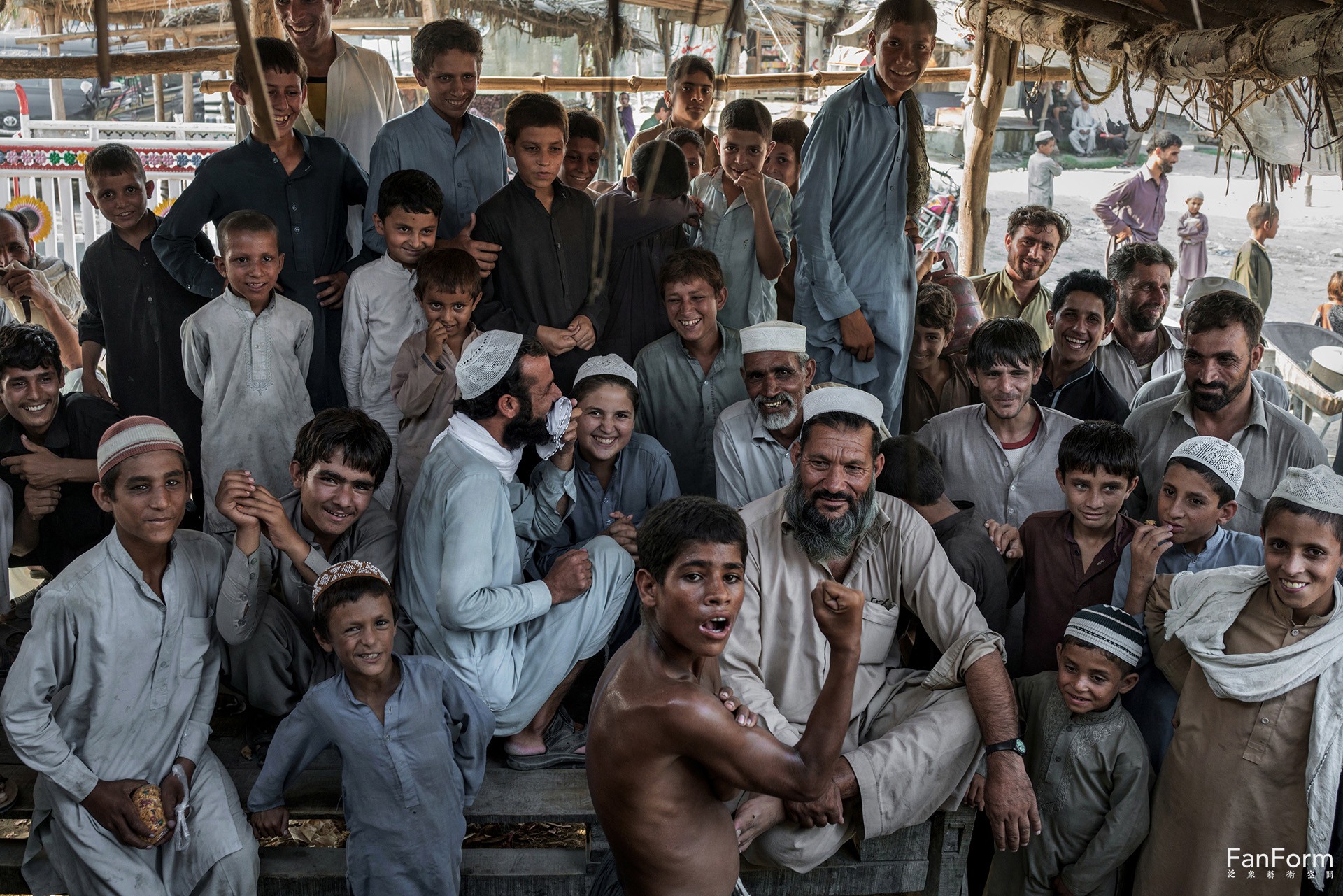 1681568730511284.jpg 巴基斯坦儿童.jpg